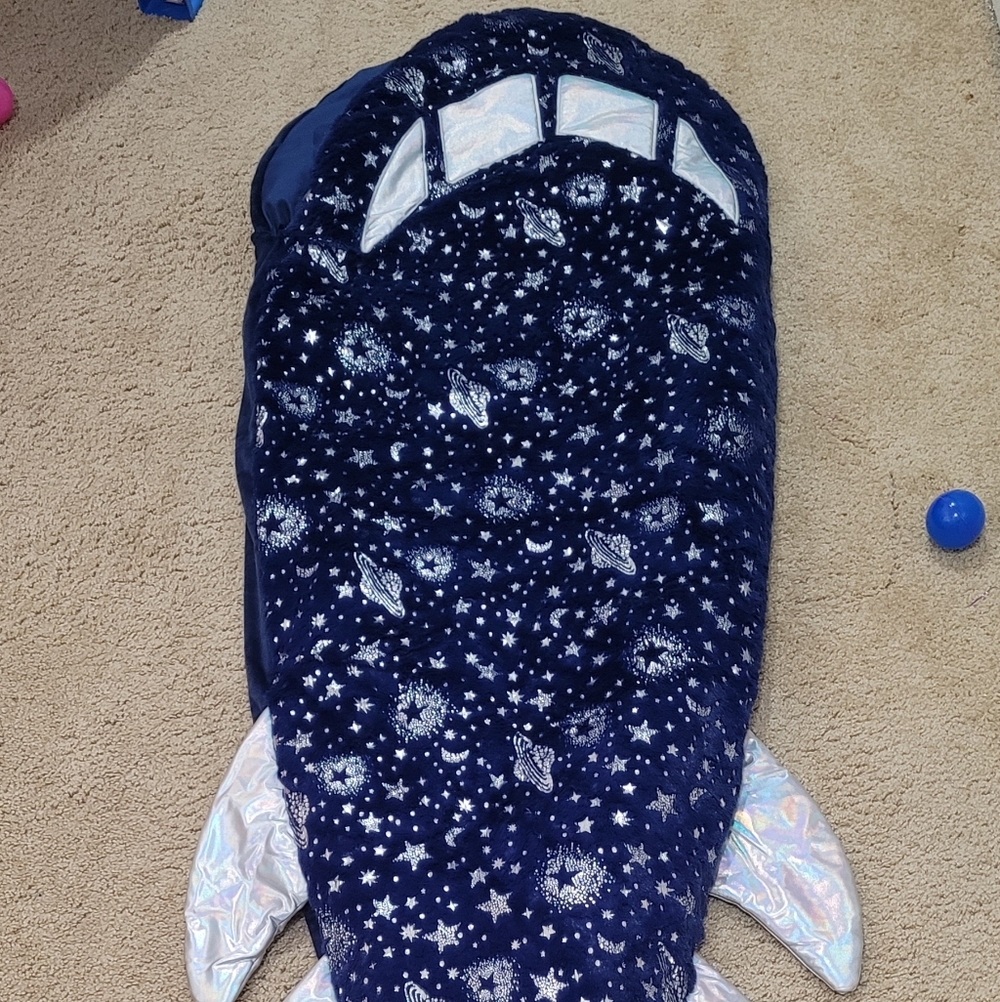 Space Ship Tail Blanket NWOT